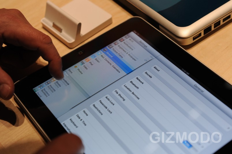 Illustration for article titled Apple iPad Hands On